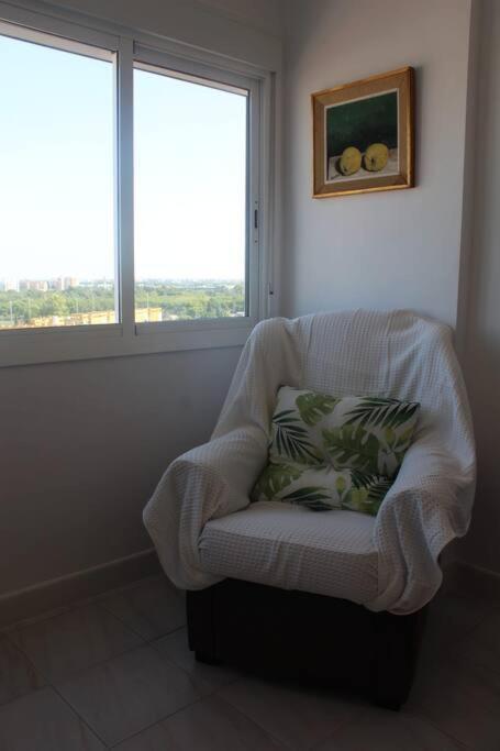 Apartment Roch2 - Modern Near Metro *