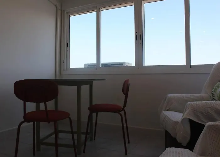 Roch2 - Modern Apartment Near Metro