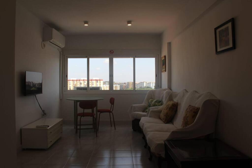 Appartamento Roch2 - Modern Near Metro Siviglia